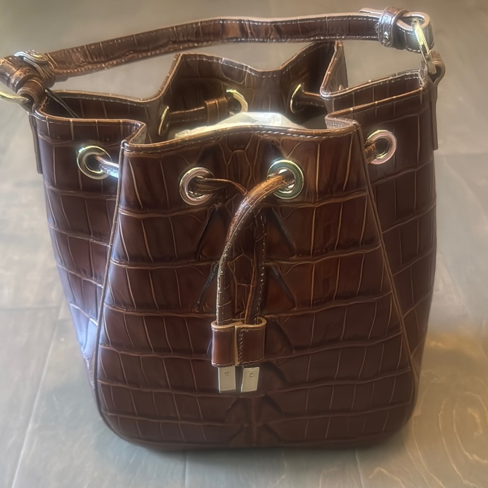 Elegant Brown Crocodile-Embossed Bucket Bag